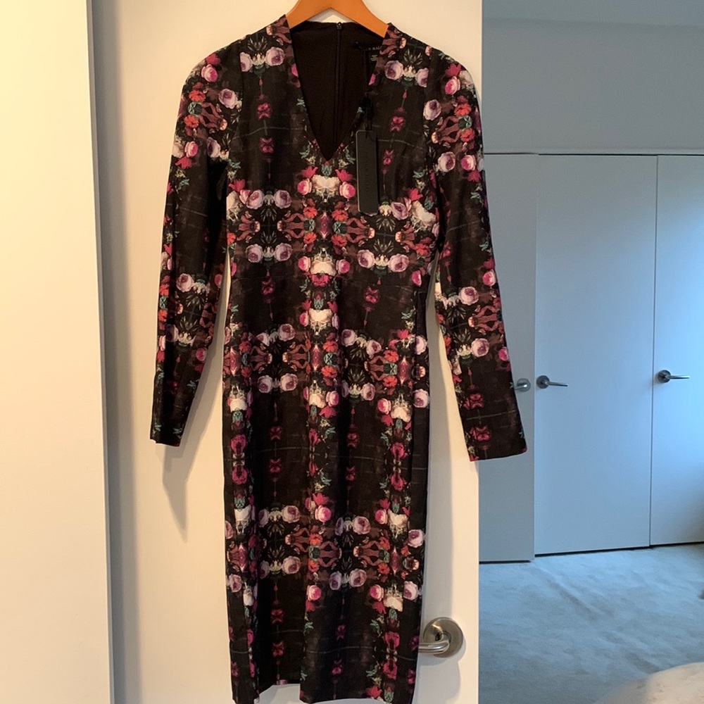 Gorgeous Black Halo printed dress